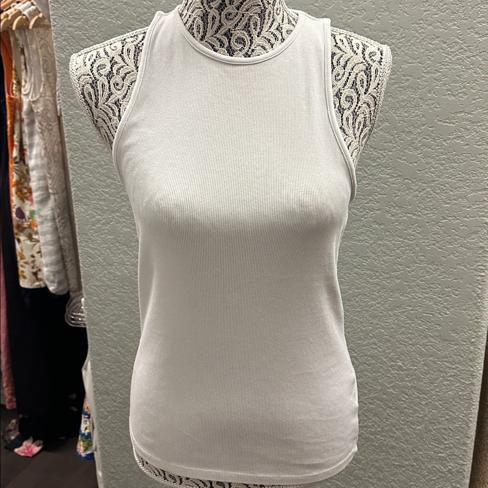 H&M Sleeveless Ribbed Top Bundle - Picture 8 of 12